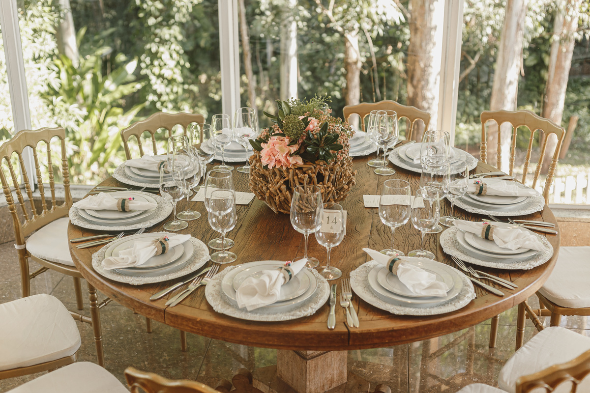 inspiração de decoração de mesa casamento de dia em maringá