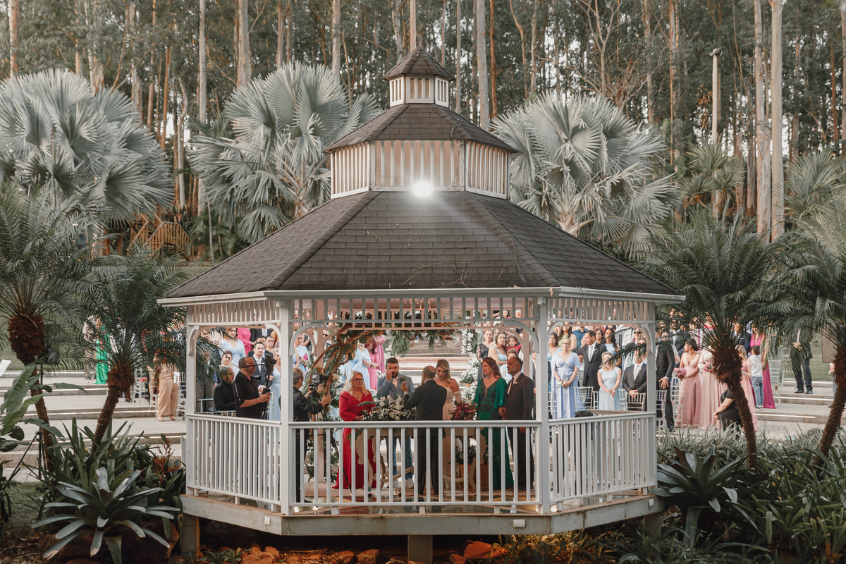 casamento na chacára Eden Garden Maringá cerimônia externa fotografo de casamentos