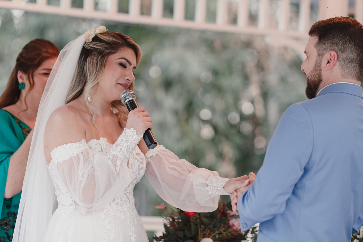 momento dos votos casamento ao ar livre em maringá fotos emocionantes de casamento