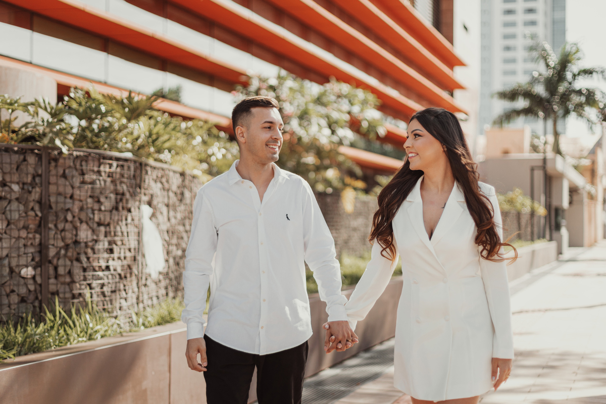 Ensaio de pré casamento urbano em maringá pré wedding na cidade fotografo em maringá