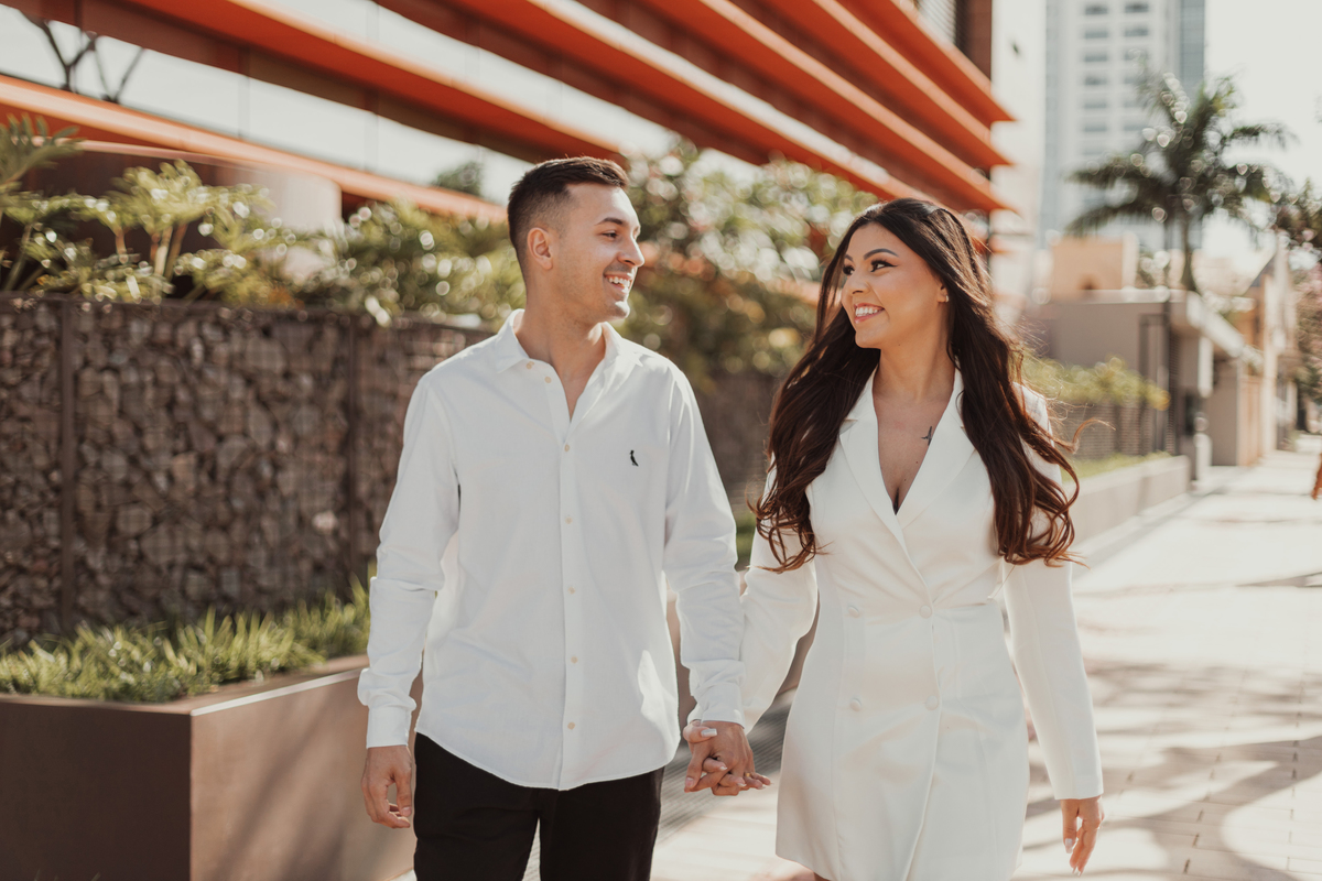ensaio externo urbano de casal em maringá lugares para fazer ensaio urbano em maringá fotografo em maringá