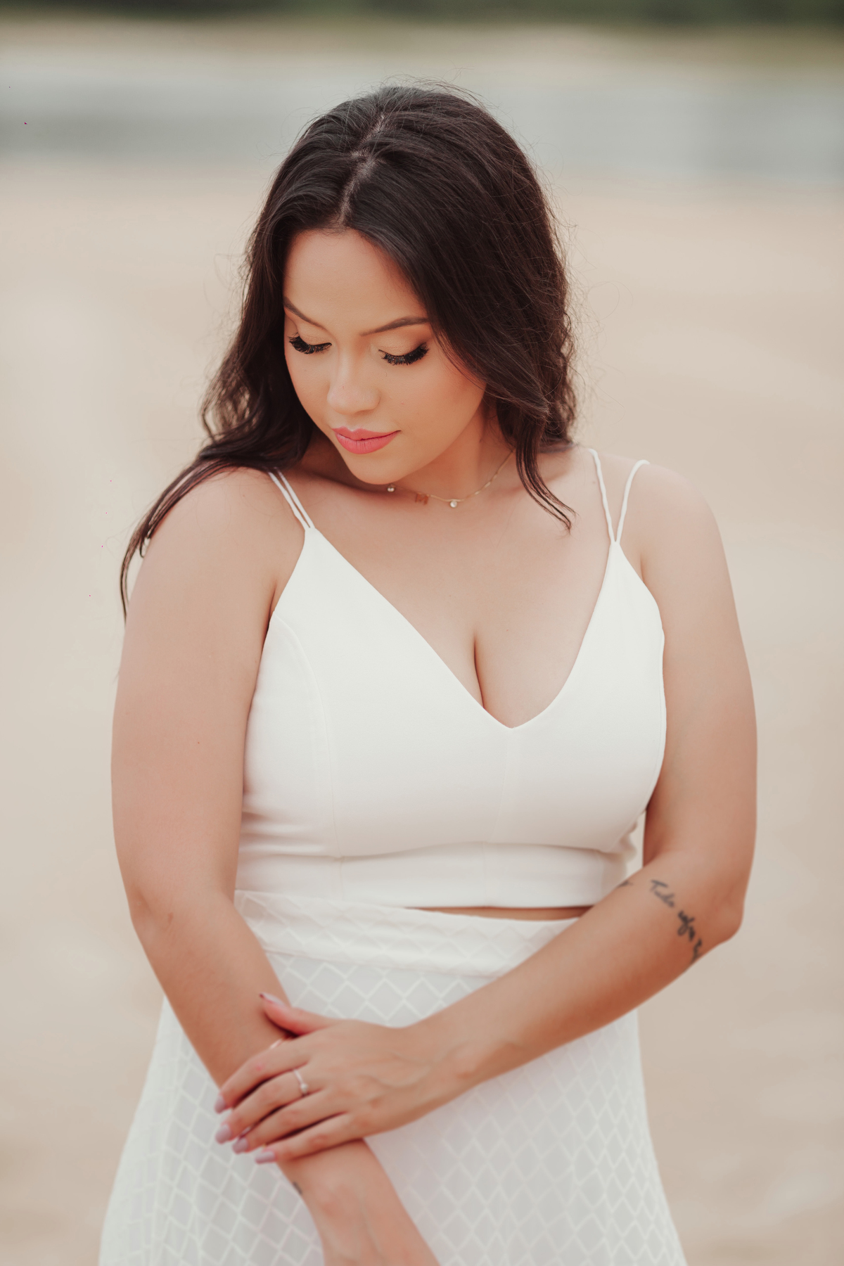 Ensaio minimalista em ilha, ensaio ao ar livre em Porto Rico Paraná fotógrafo Maringá e região