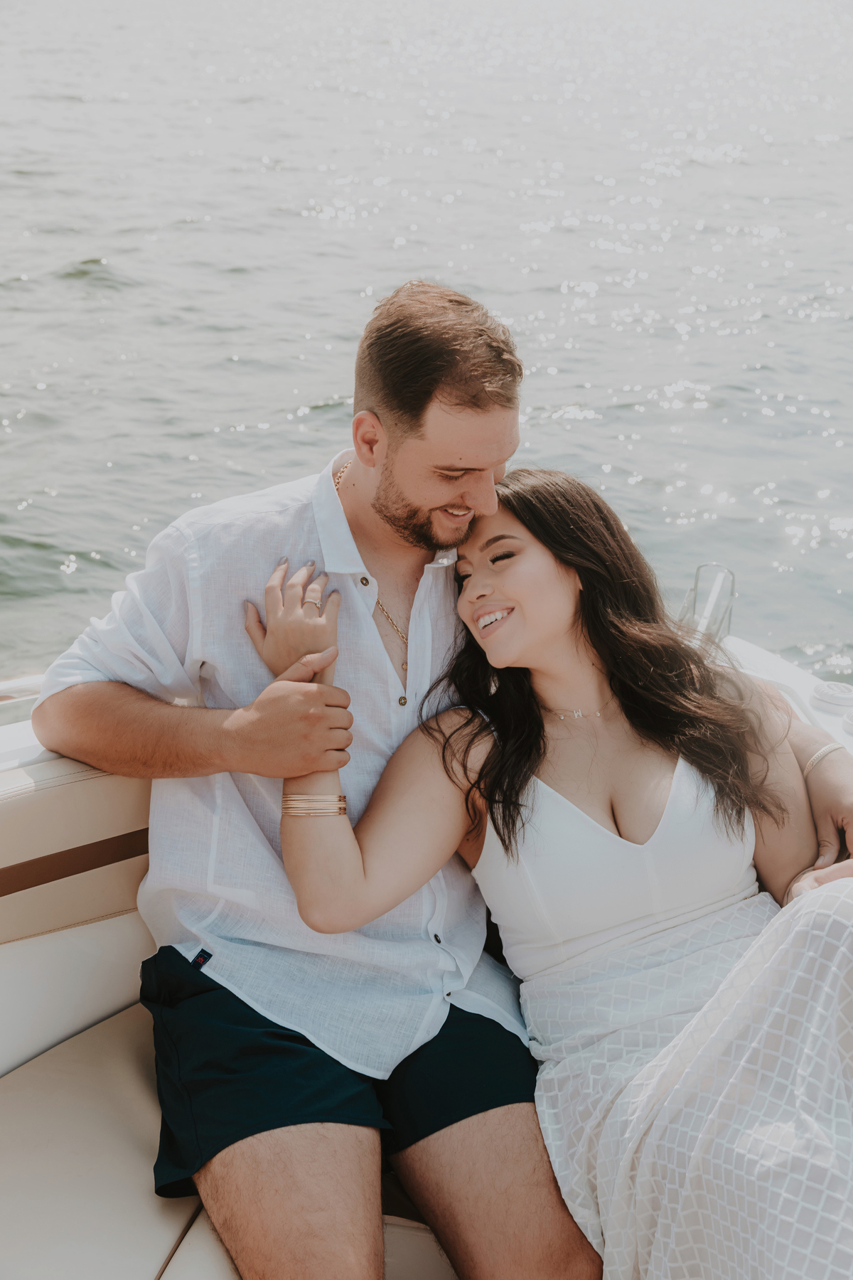 Ensaio de casal em barco ideias para seu pré wedding externo fotografoparaná