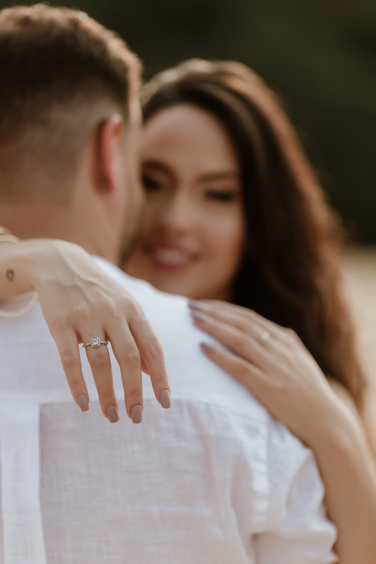 Ensaio de pré wedding em Porto Rico Paraná fotos de casal ao ar livre ensaio externo inspiração para pre casamento 