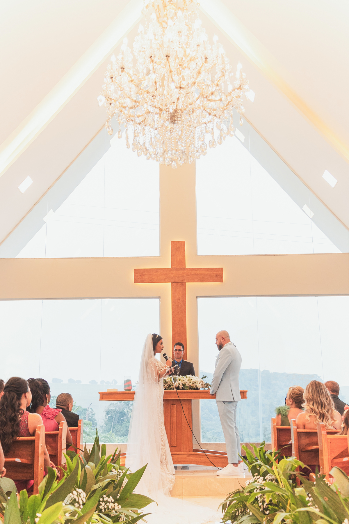 cerimônia de casamento na capela da chácara Lalinda Maringá e região fotógrafo de casamentods