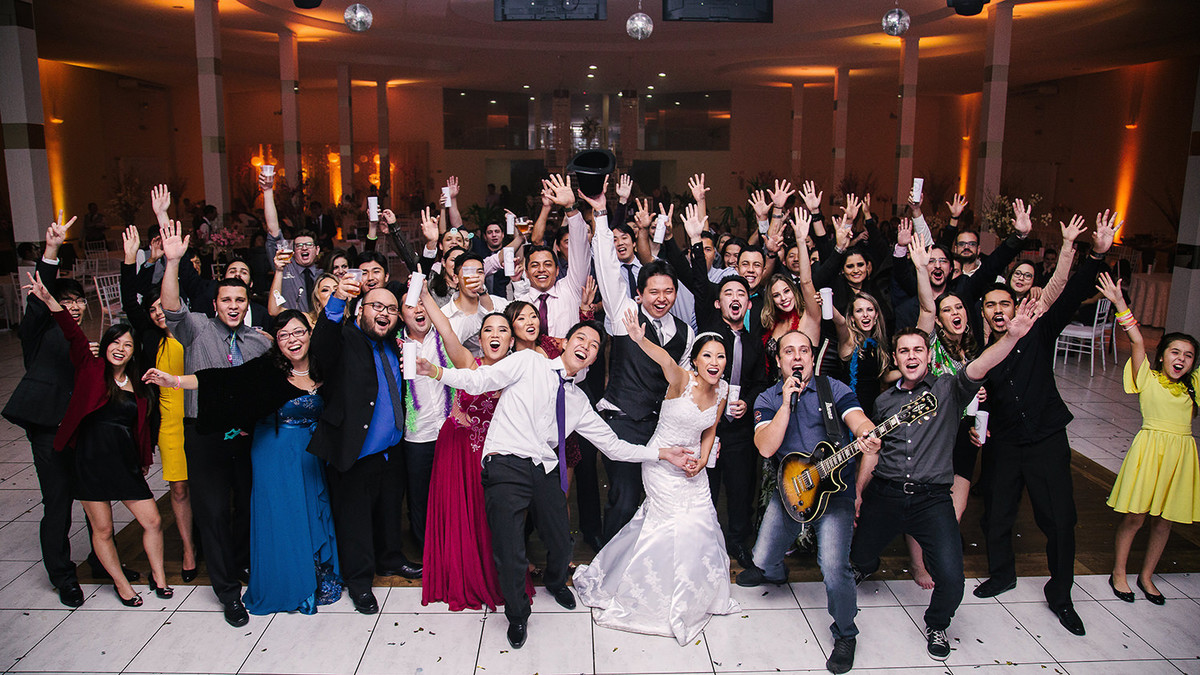 Fotografia de casamento final de festa em Maringa-PR