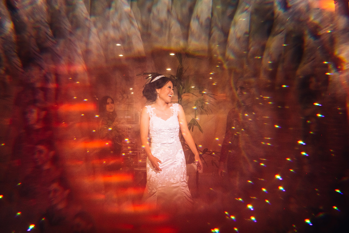 Foto divertida da noiva na balada