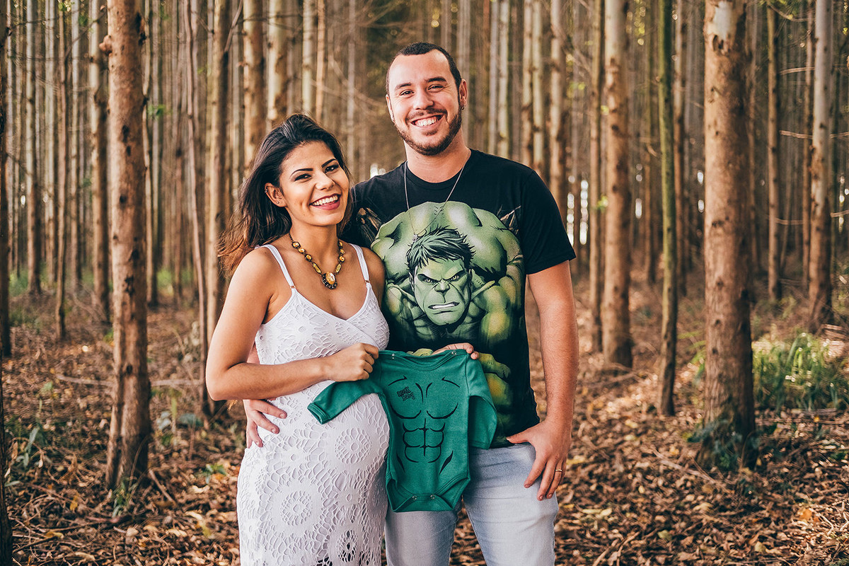 Fotos de mamae e papai em sessão fotografica de gestante