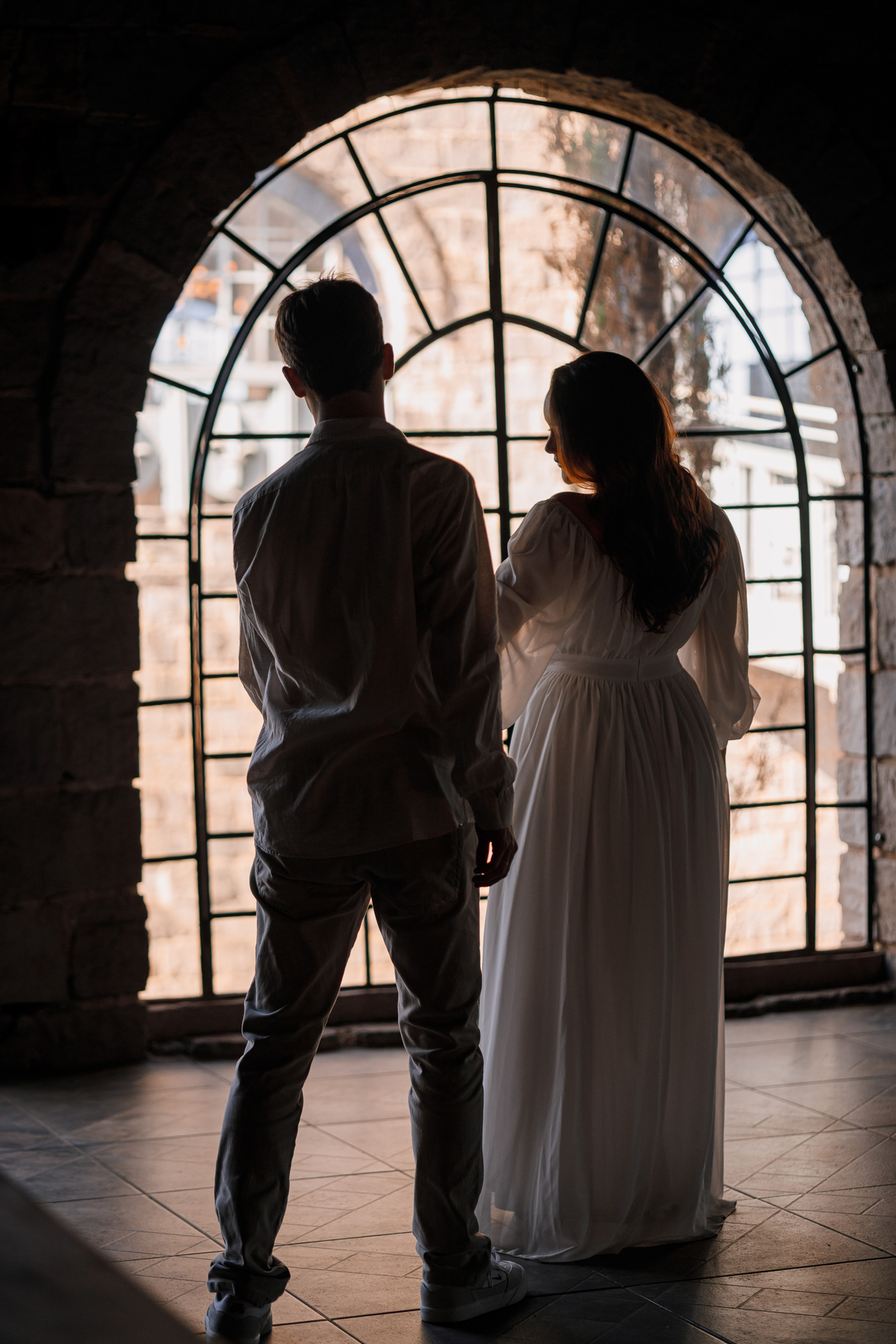 Fotografia de casal em ensaio pré-wedding no Castelo La Dorni em Bandeirantes Paraná 