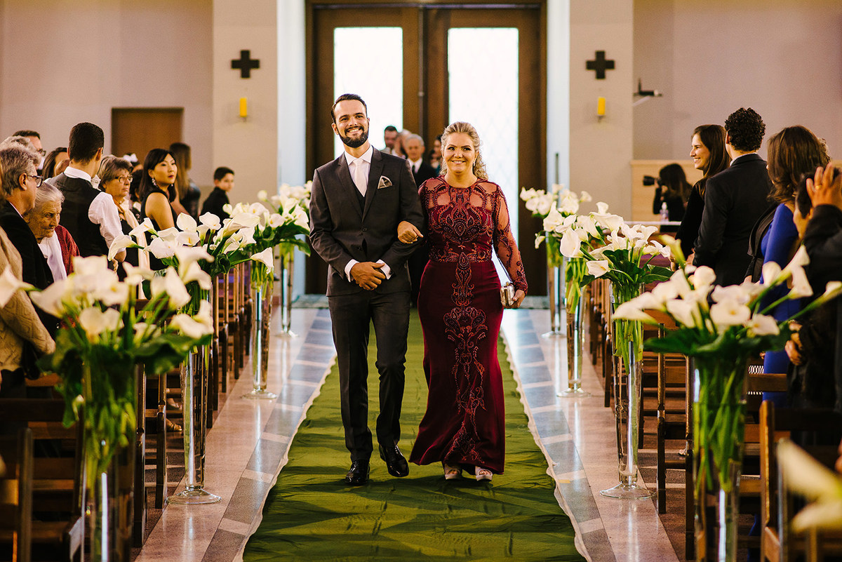 Foto da entreda do noivo em Casamento em Mandaguaçu-PR