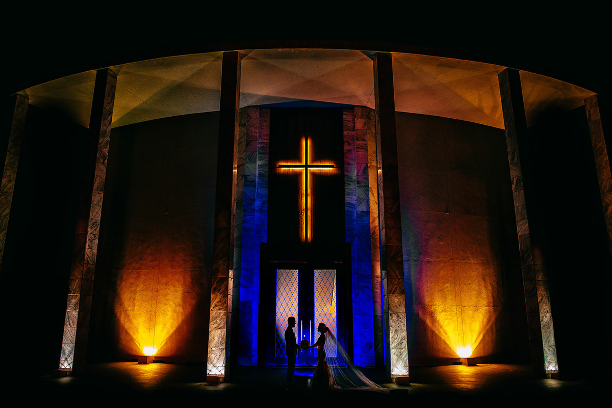 Saída fotografica dos noivos casamento em  Mandaguaçu-PR