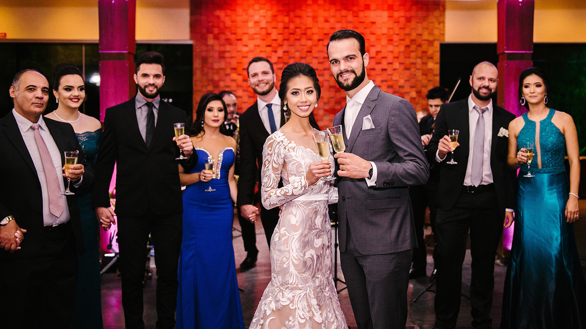 Foto de casamento no Buffet Zapp em Mandaguaçu-PR