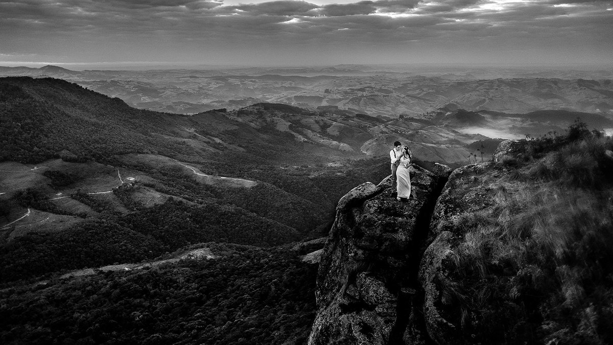 Foto de Rickardo Andrade em montanha