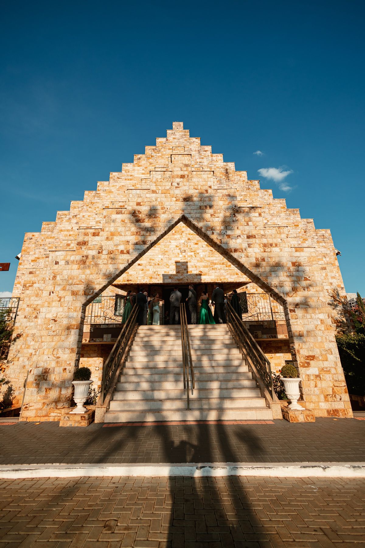 Casamento na Capela da Unicesumar em Maringá
