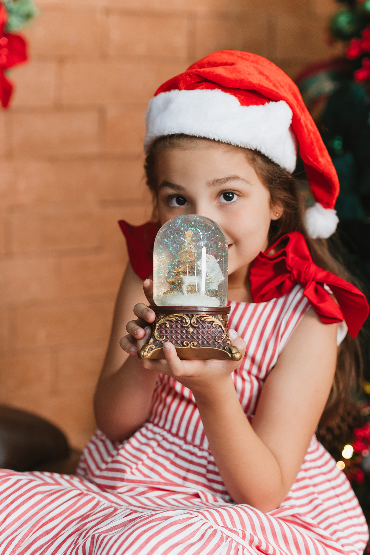 Ensaio infantil de Natal em estúdio em Maringá.