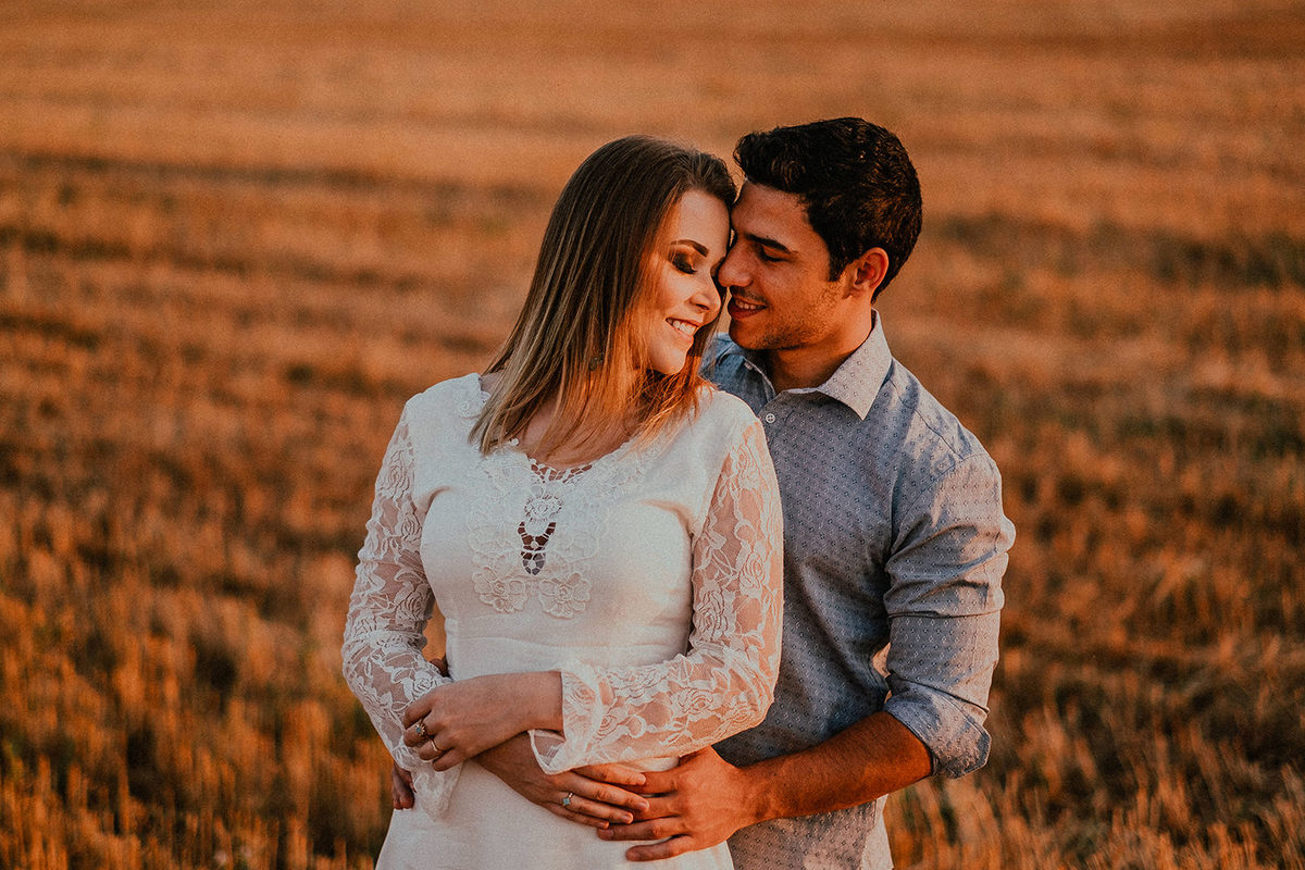 Ricardo Andrade fotografando casal para fotos do casamento