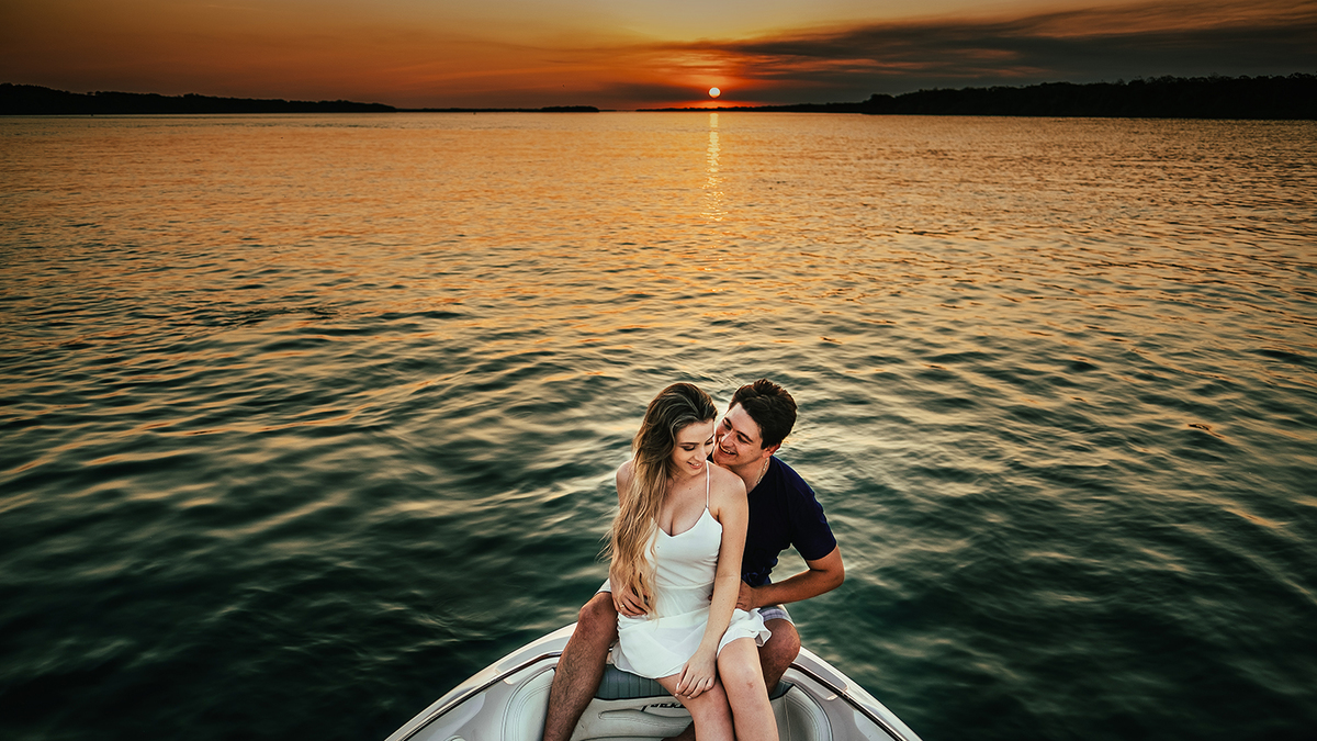 Pré Wedding com fotos do rio e o por do sol