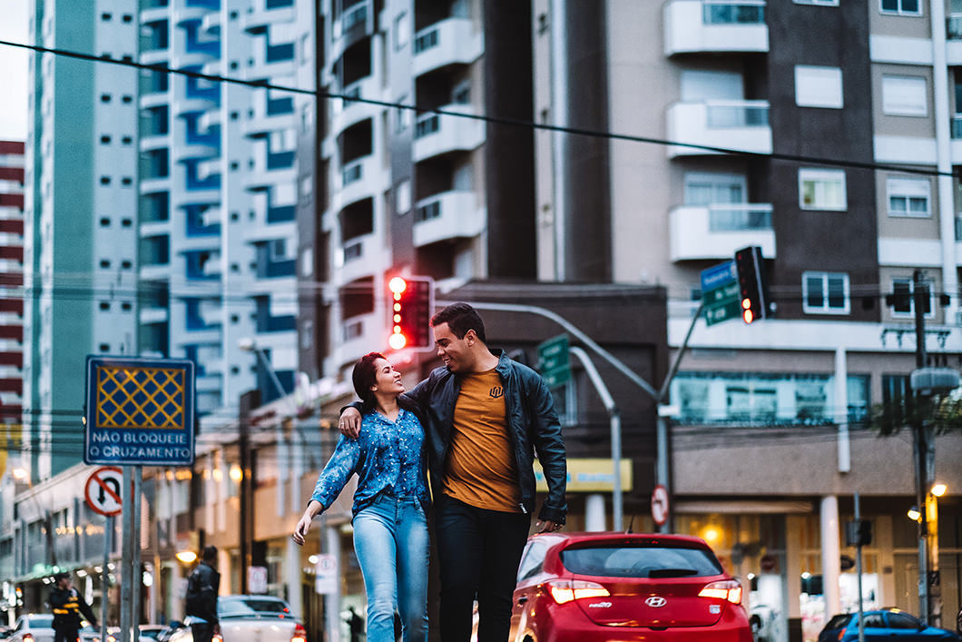 Pré Wedding alternativo veio nas ruas de Maringá 