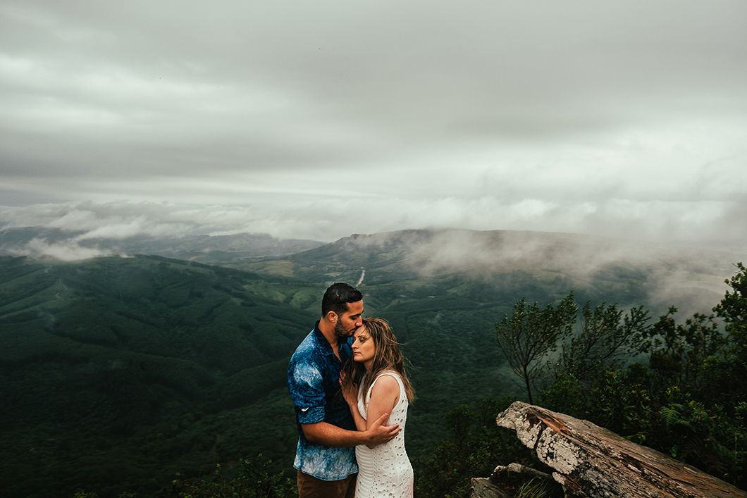 Fotos feitas antes do Casamento ensaio na natureza