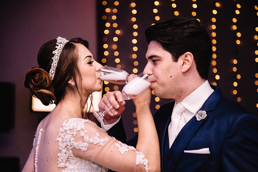 Fotografia do Brinde dos noivos 