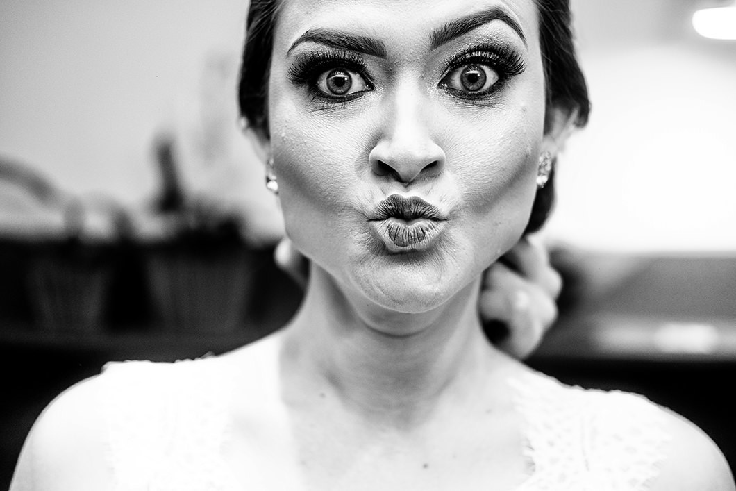 Rickardo Andrade fotografo de casamento foto da noiva em making of