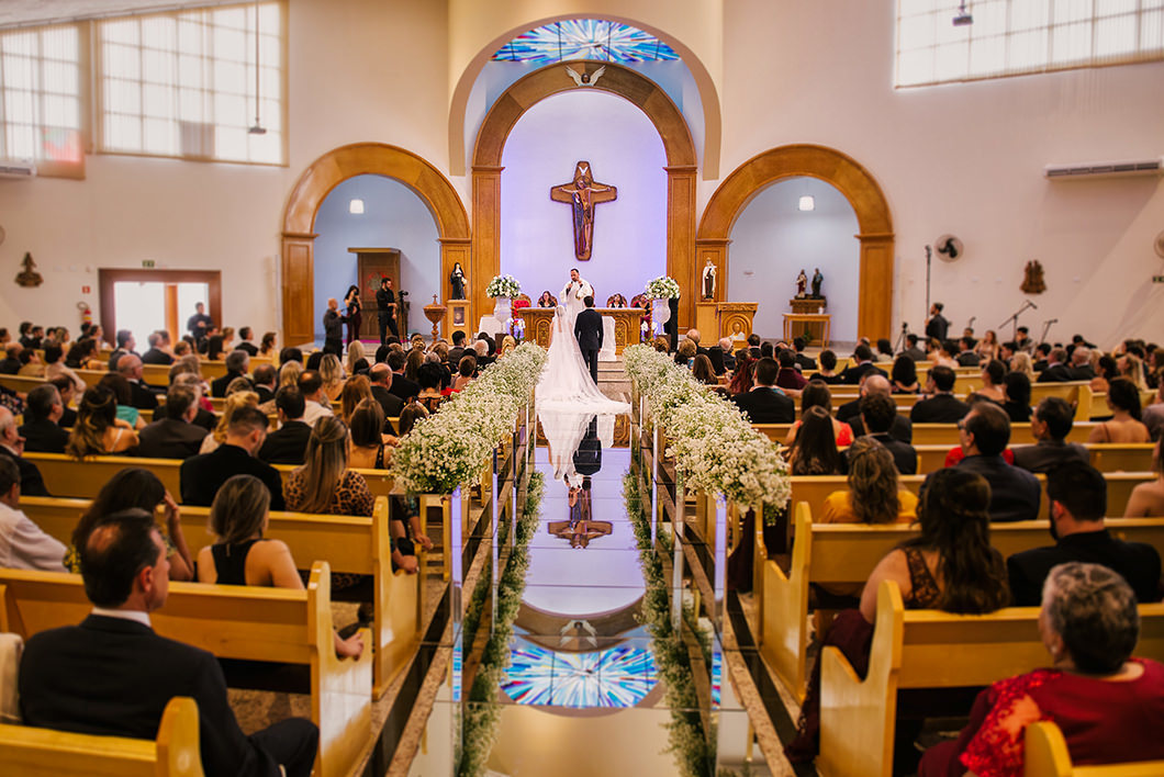 Cerimônia religiosa em Igreja Católica de Maringá-PR 
