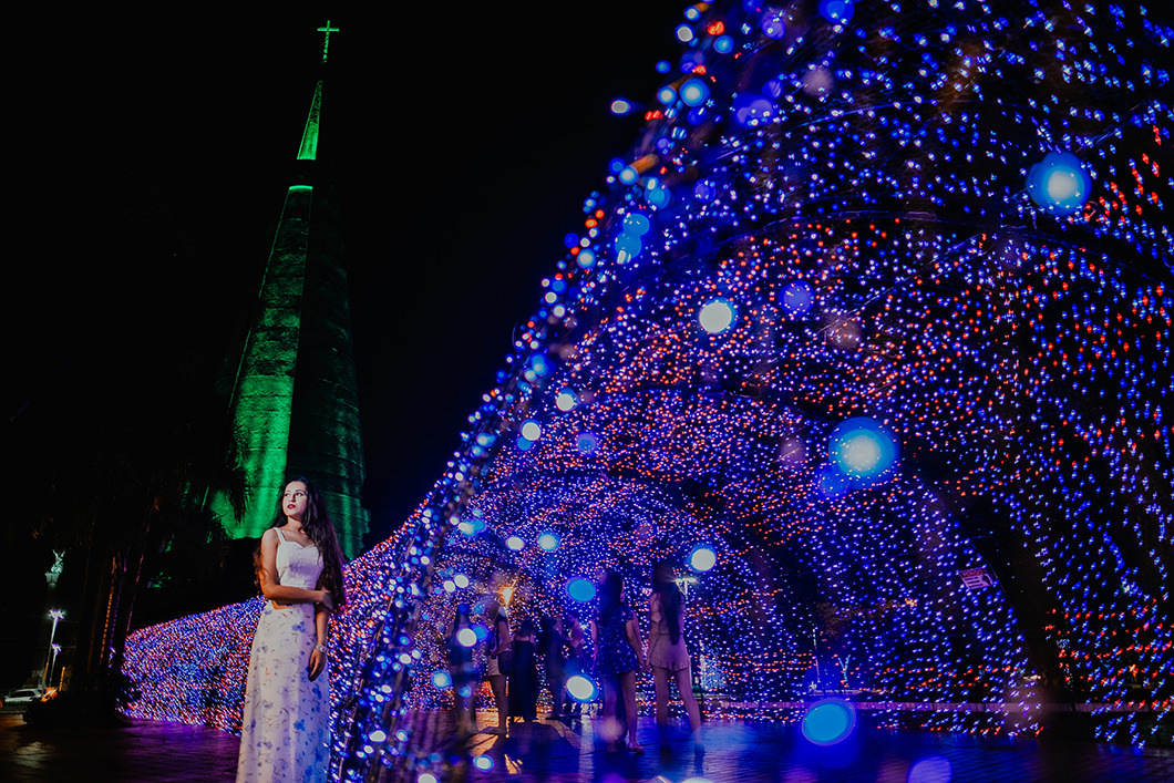 Fotos de ensaio feminino feito na Maringá Encantada