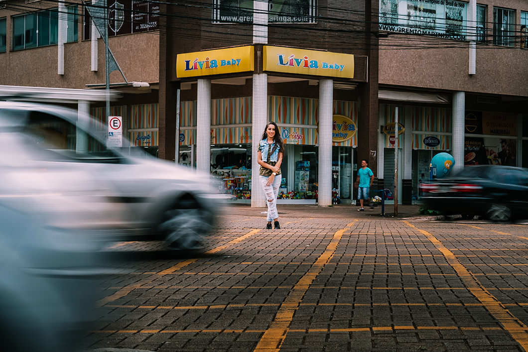 fotografia feminina com fotógrafo de Maringá estilo urbano 