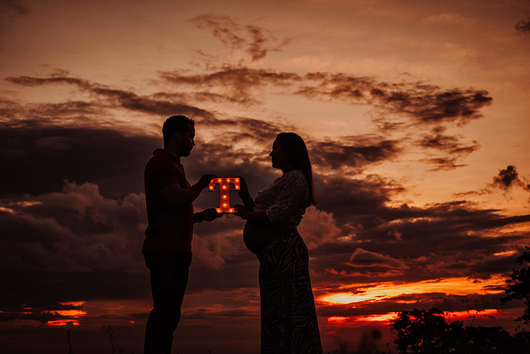 ensaio de gestante com fotos no por do sol