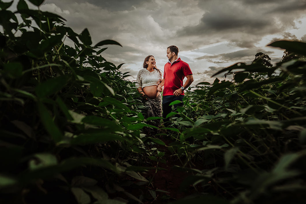 ensaio de gestante foto diferente com o pai 