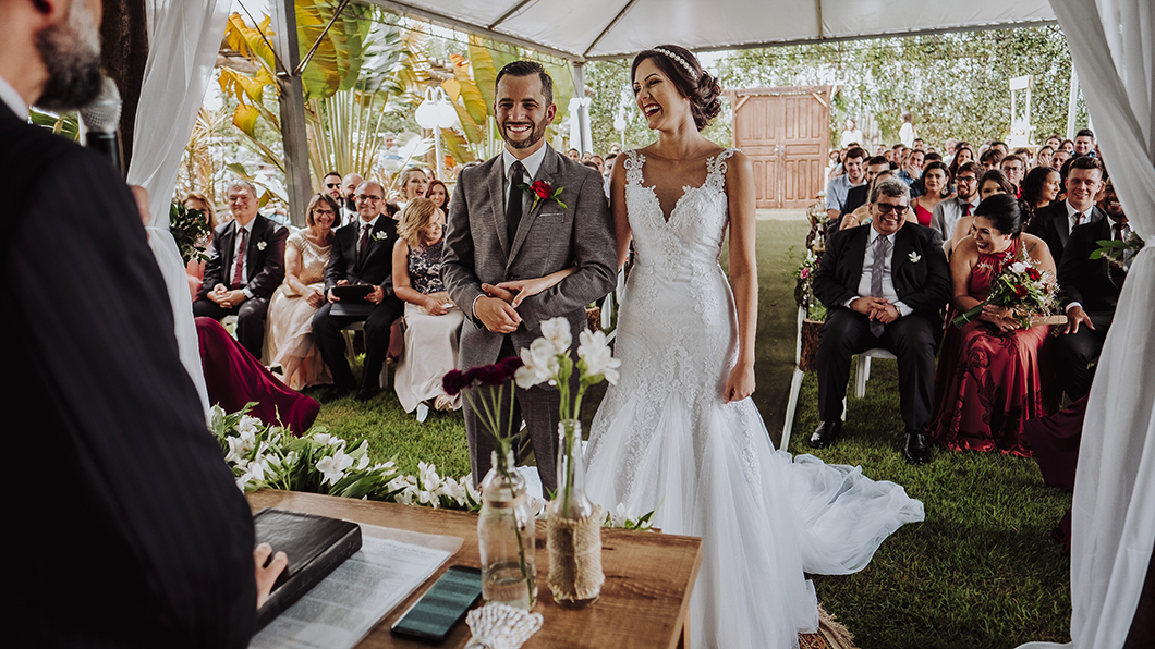 Fotografia de Casamento rústico externo pelo fotografo de Casamento de Maringá-PR Rickardo Andrade