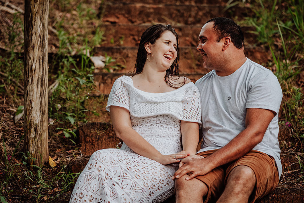 book de casal com fotos externas em um parque em Ariranha-PR 