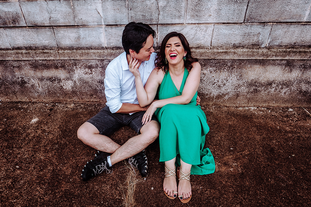 ensaio pré wedding em local diferente e abandonado de MAringá-PR 