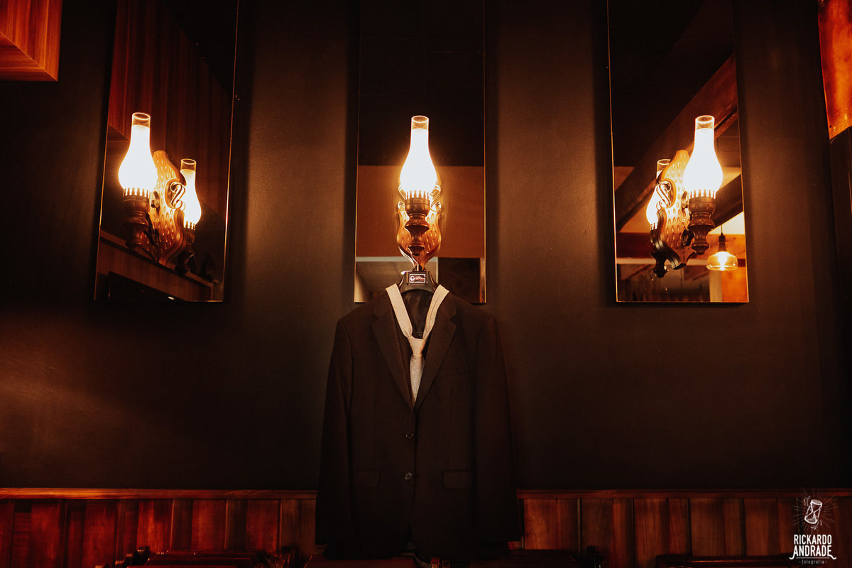 fotos de detalhes do dia do noivo na barbearia Sr. José em Maringá-PR 