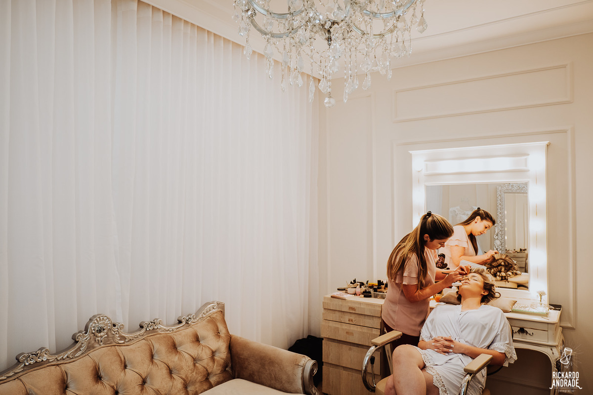 making of da noiva em salão de beleza de Maringá-PR 
