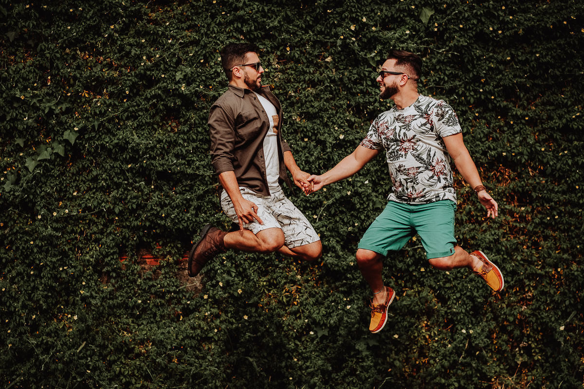 fotos de pré casamento com estilo espontâneo e divertido por melhor fotografo de Casamentos de Maringa Rickardo Andrade 
