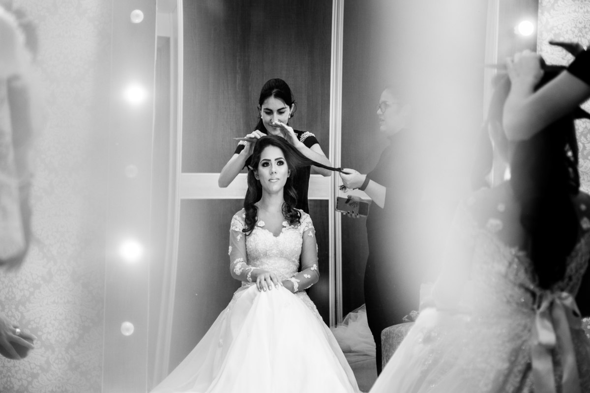 making of da noiva em salão de beleza que atende todas as madrinhas 