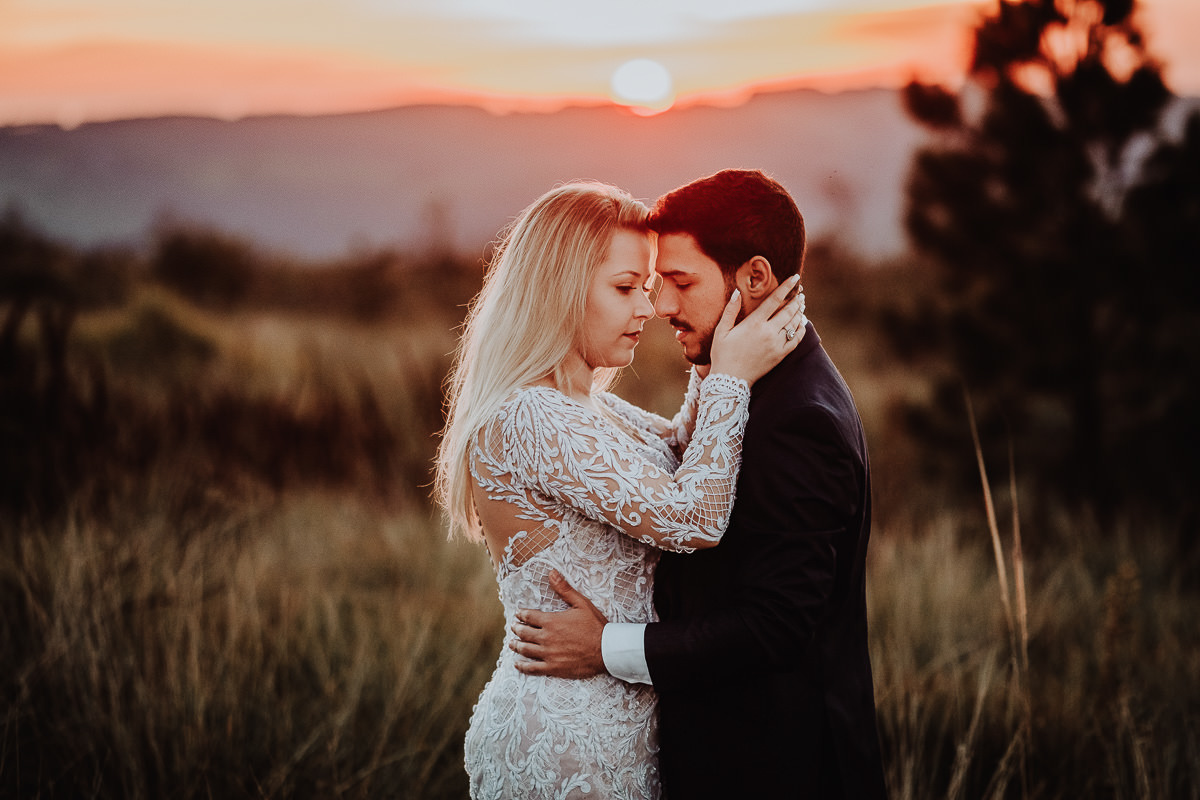 fotos romanticas para ensaio de casal com estilo gringo 