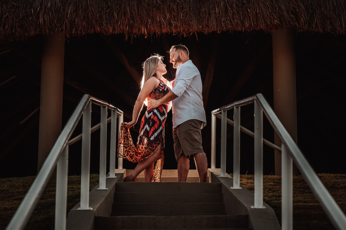 Ensaio de casal feito pelo melhor fotografo de Casamentos de Mandaguari-PR 