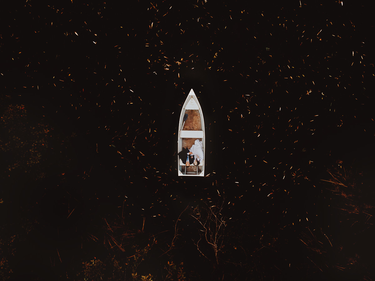 fotografia de pre casamento extenro usando drone fotos na chacara Eden garden em MAringá 