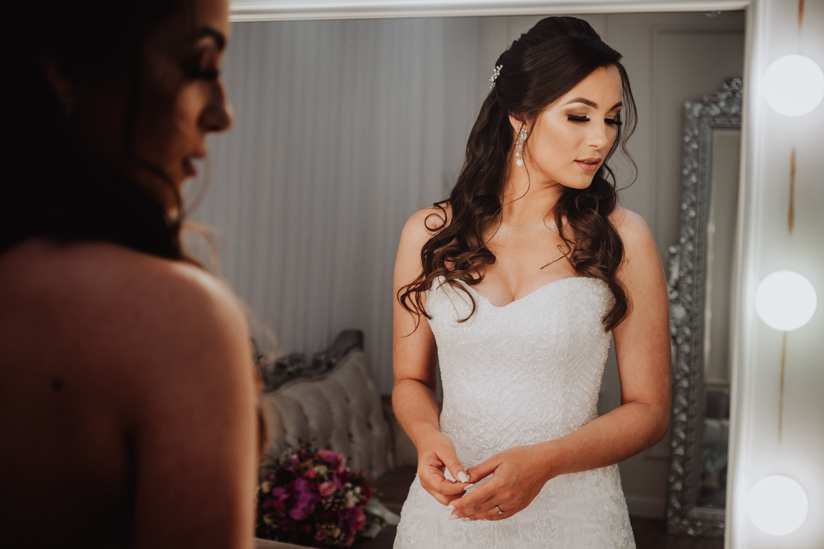 fotos da novia pronta durante o making of da noiva nosalão 