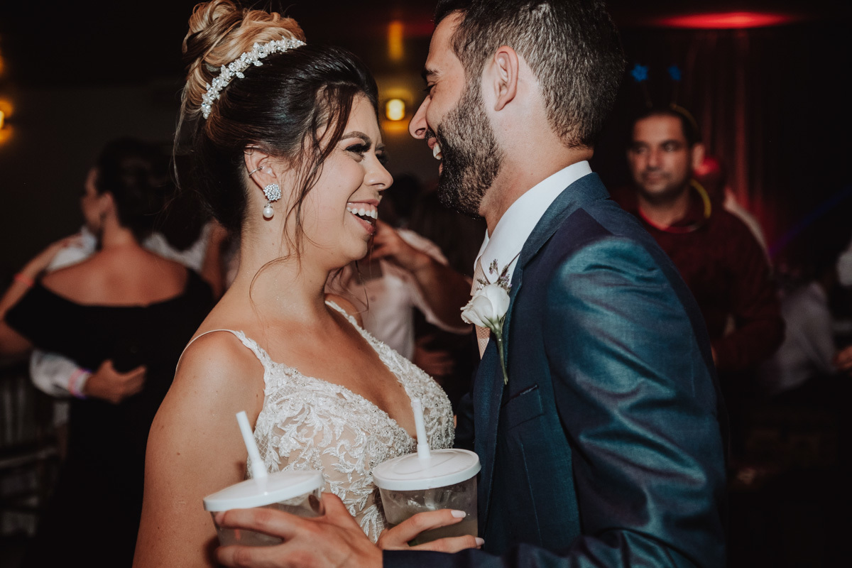 fotos espontaneas estilo fotojornalismo para fotografia de Casamento 