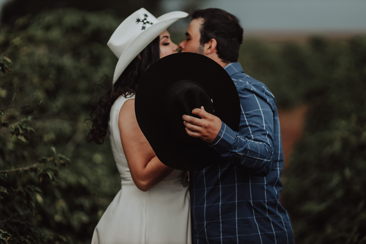 ideias diferentes de fotos para ensaio country  e caipira 