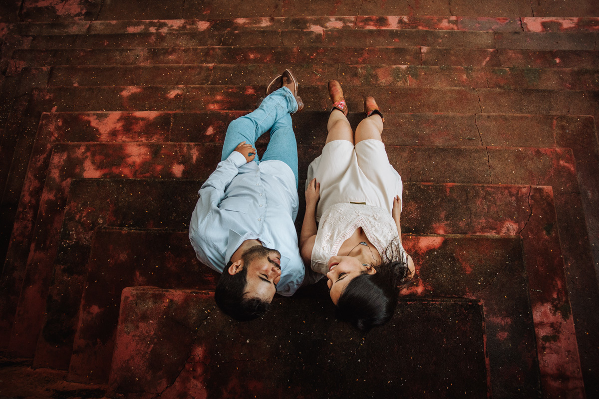 fotos diferentes para ensaio de casal externo em sitio fotografo de casamento do PArana Rickardo Andrade