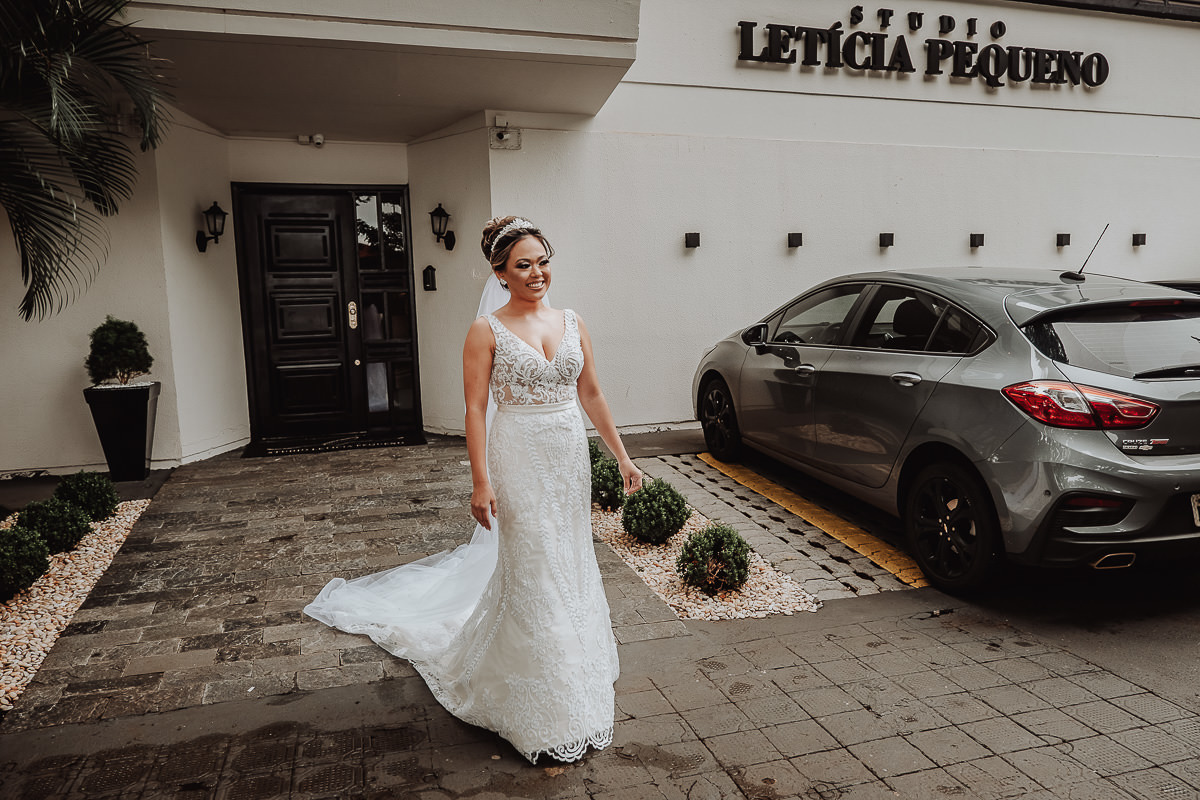 noiva moderna tendencia de vestido para 2020 