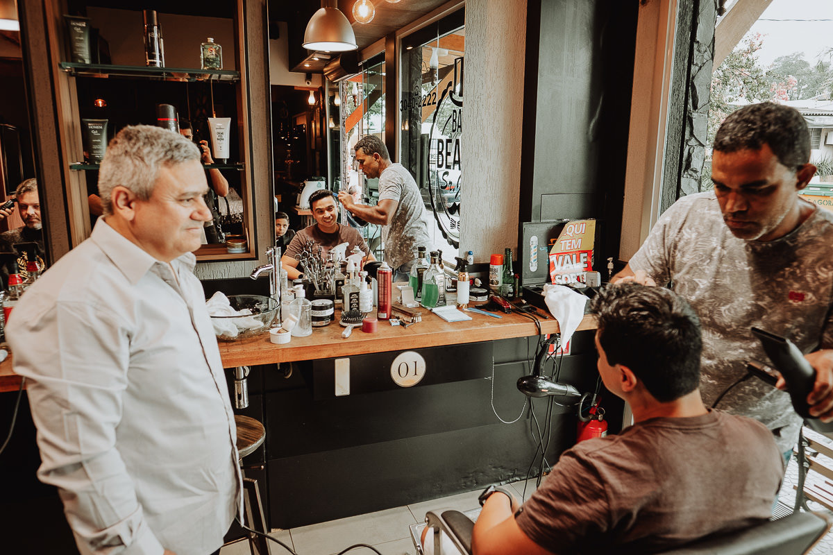 making of de noivo em barberia de maringa especializada em dia do noivo 