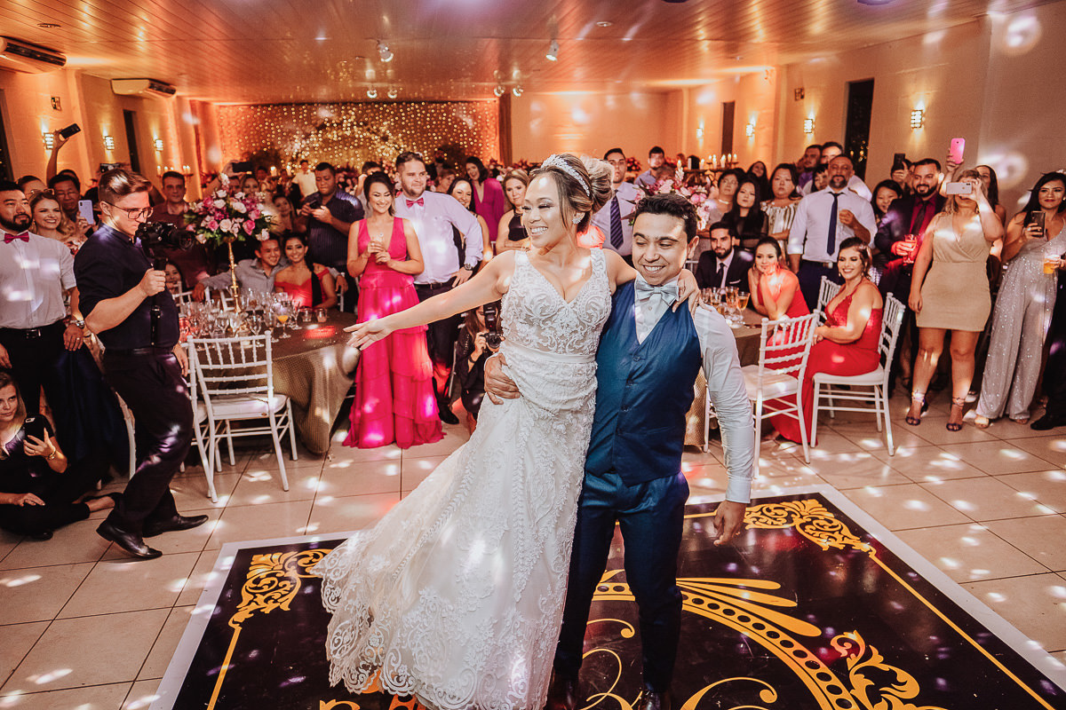 dança dos noivoc com dança ensaia salao capim limao em maringá 