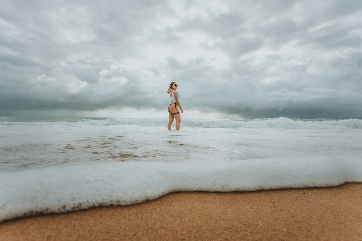 fotografo do paraná faz ensaio de casal na praia de balneario camboriú-SC 