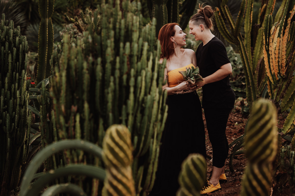 linda chacara para tirar fotos em maringá com platação de cactos jardim desertico eden garden 