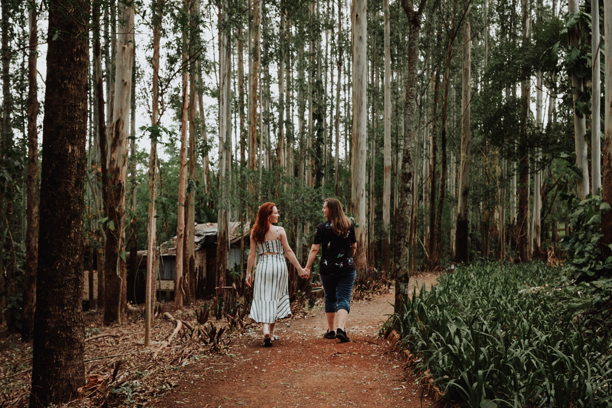 ensaio externo para casal homossexual de duas mulheres em maringa chacara eden garden 